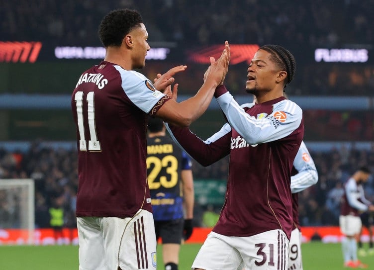 Aston Villa Menang Meyakinkan, Freiburg Pesta Gol