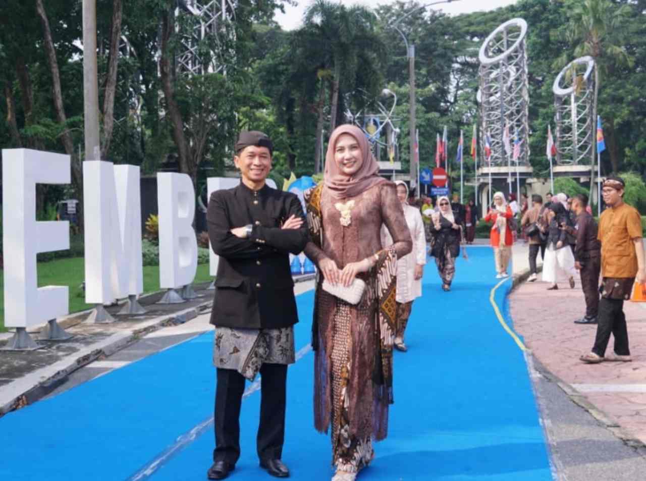 Kartini Fashion Day ITS 2026, Kolaborasi Budaya dan Emansipasi di Bundaran Kampus