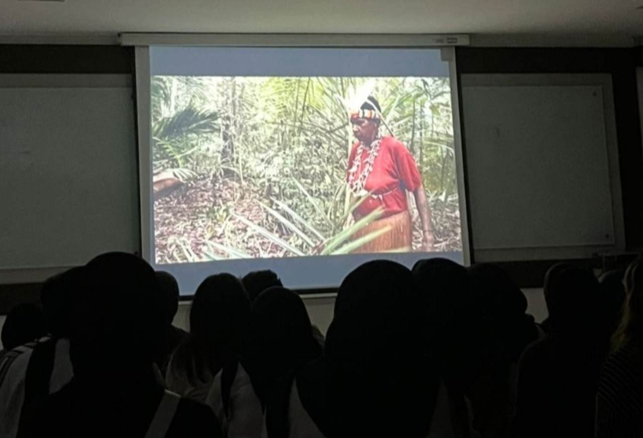 ITS Gelar Bedah Film Pesta Babi, Tegaskan Kampus Jadi Ruang Dialektika Kritis