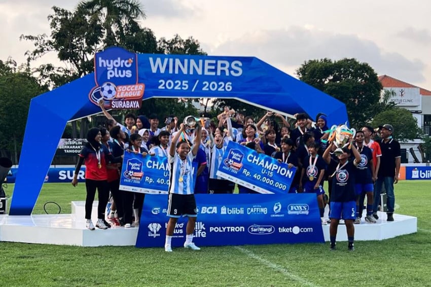 Tigers Football Academy Juara U-18 Hydroplus Soccer League Surabaya