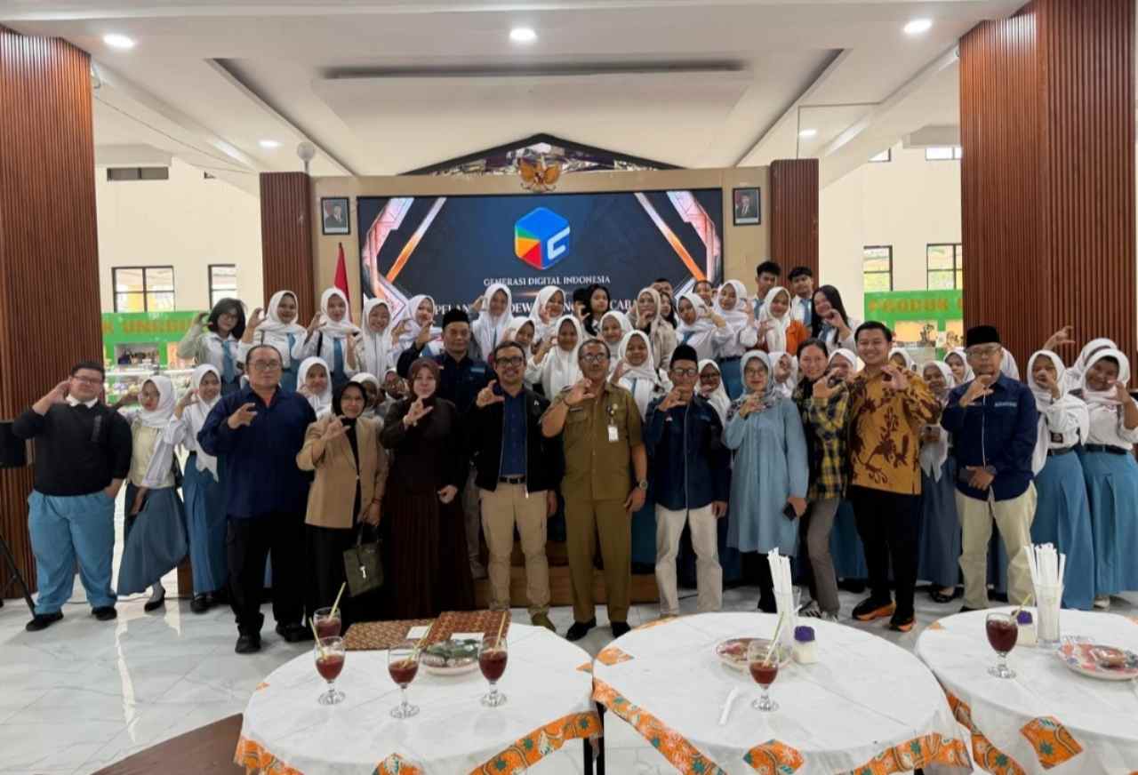 GRADASI Hadir di Jember, Perkuat Literasi Digital