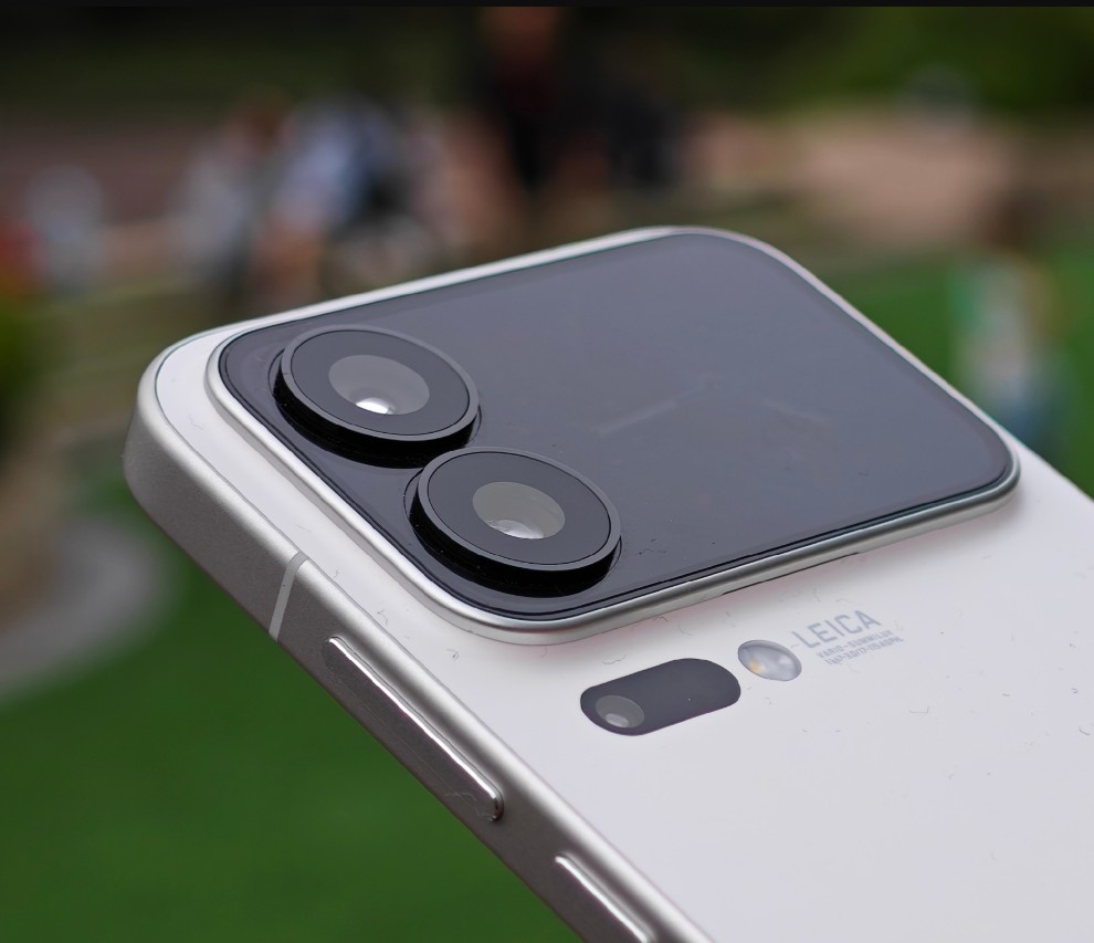 Xiaomi 18 Dirumorkan Akan Hadir dengan Lima Pilihan Warna dan Chipset Snapdragon 2nm