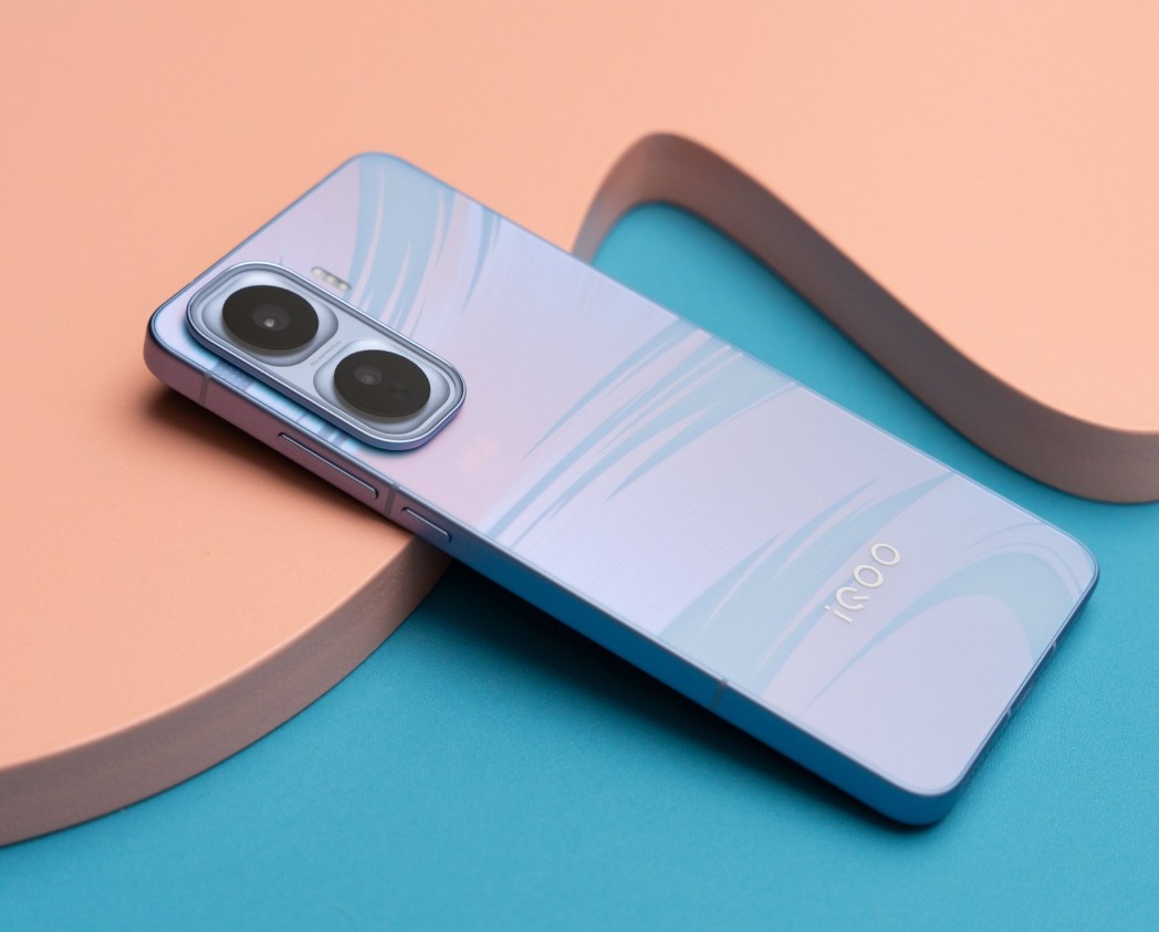 Spesifikasi iQOO Neo 11 Ultra Bocor, Bawa Chipset Dimensity 9500M dan Baterai 9.100mAh