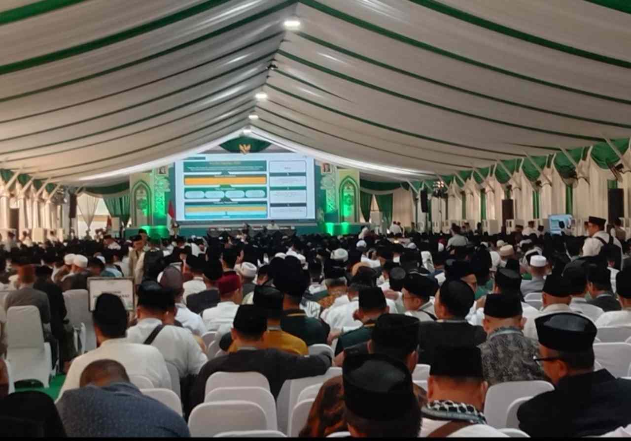 KH Nurul Huda Djazuli Puncaki Perolehan Suara AHWA Muktamar NU ke-35