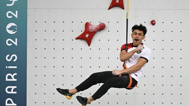 Veddriq Leonardo Bidik Emas Panjat Tebing Asian Games 2026