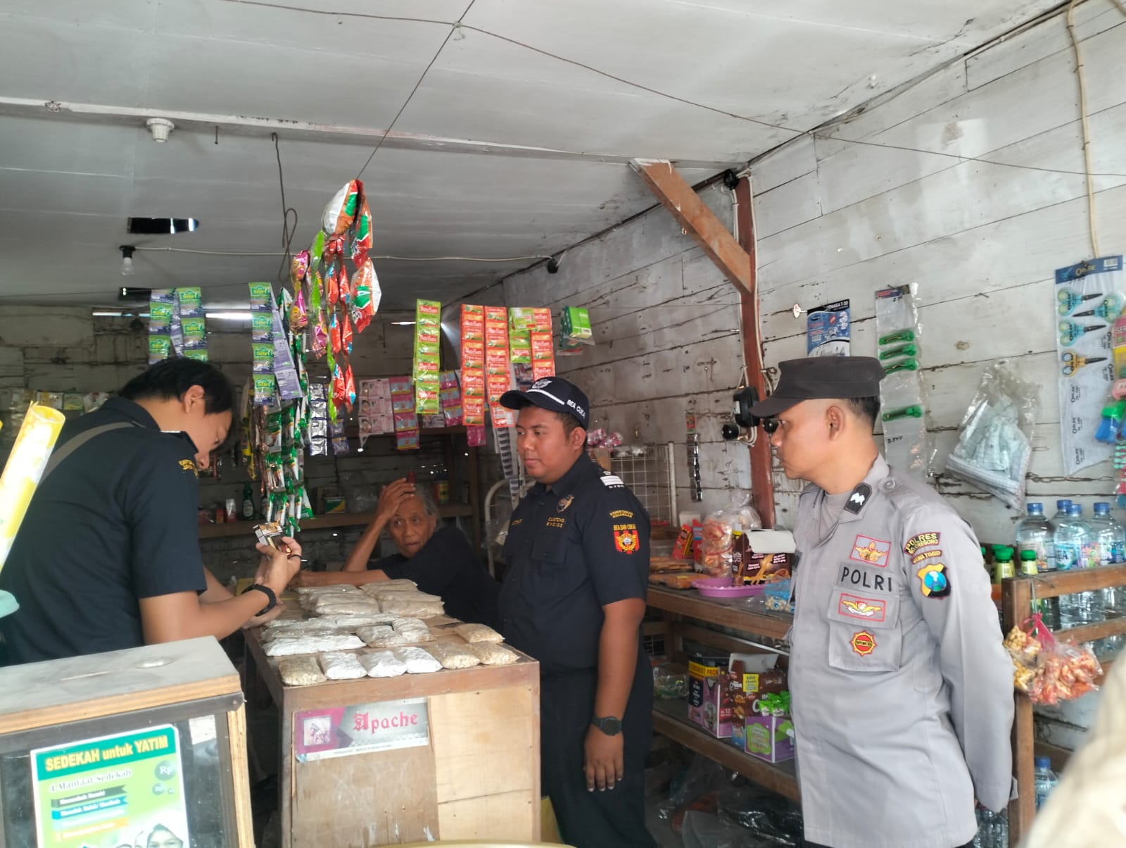 Sinergi DBHCHT: Bea Cukai dan Pemkab Bojonegoro Buru Peredaran Rokok Tanpa Cukai