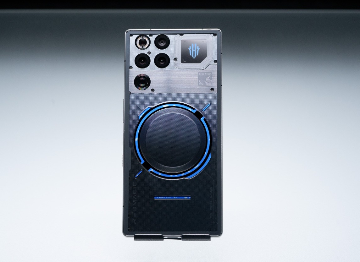 RedMagic 12 Pro+ dengan Snapdragon 8 Elite Extreme Gen 6 Akan Diluncurkan pada Bulan Ini
