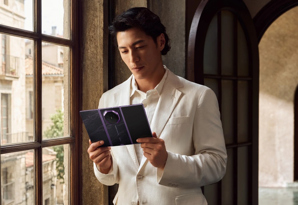 Huawei Mate XT 2 Ultimate Design Resmi Diluncurkan, Chip Kirin 9050 Pro Siap Menggebrak Pasar