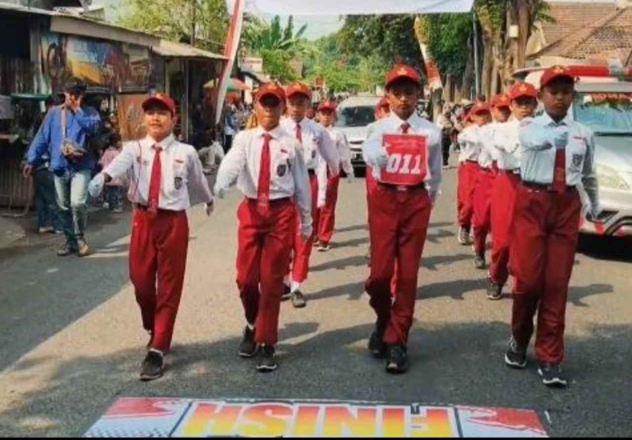 Regu Putra SDN Citrodiwangsan 02 Lumajang Sabet Juara I Lomba PBB