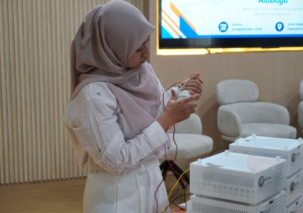 ITS Kembangkan AluBayu, Baterai Aluminium-Udara Berbasis Air, Solusi Energi Masa Depan