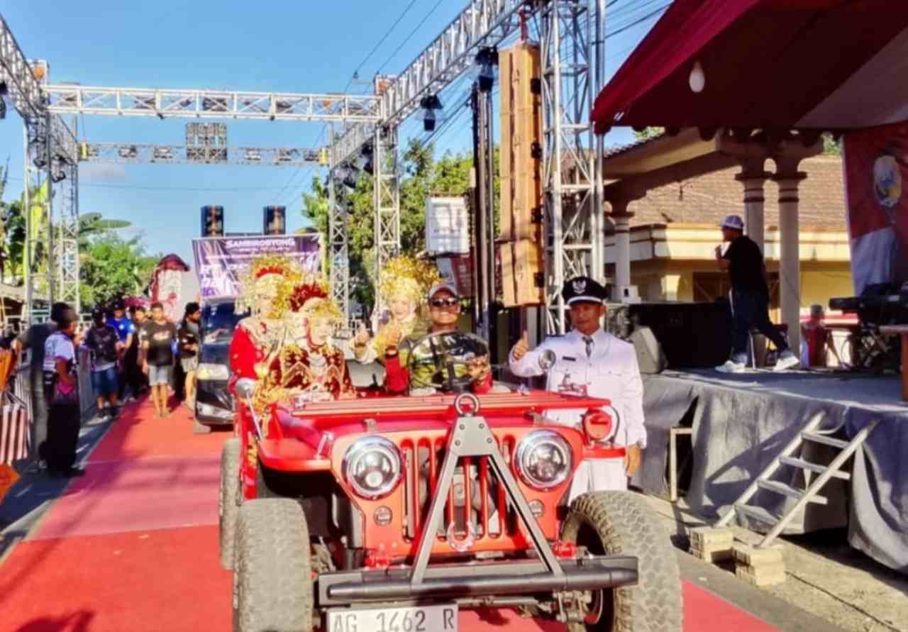 Gemerlap Karnaval Desa Sambirobyong Sambut HUT ke-81 RI Tampilkan Ragam Kreasi dan Sound Horeg