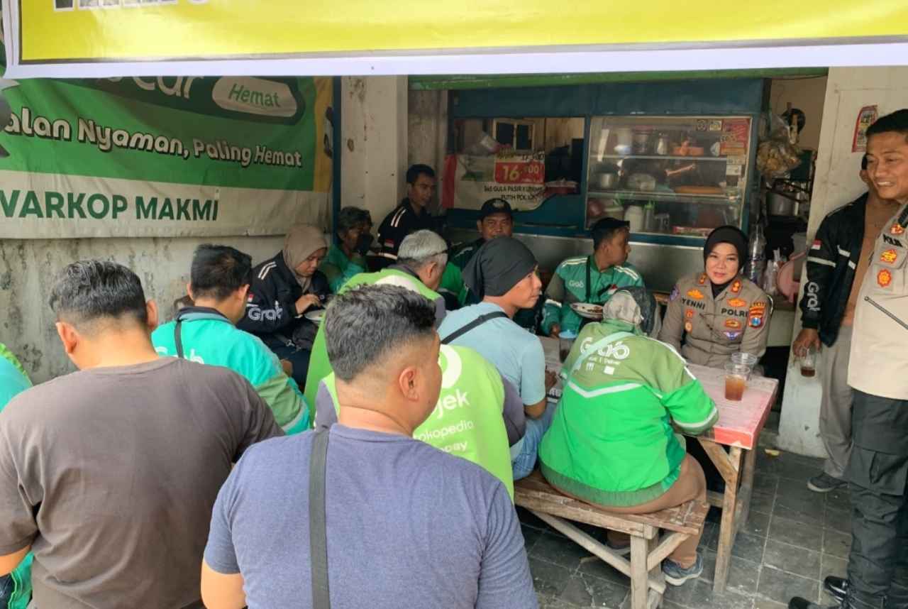 Pererat Silaturahmi, Polres Bojonegoro Makan Siang Tiap Jumat Bareng Ojol