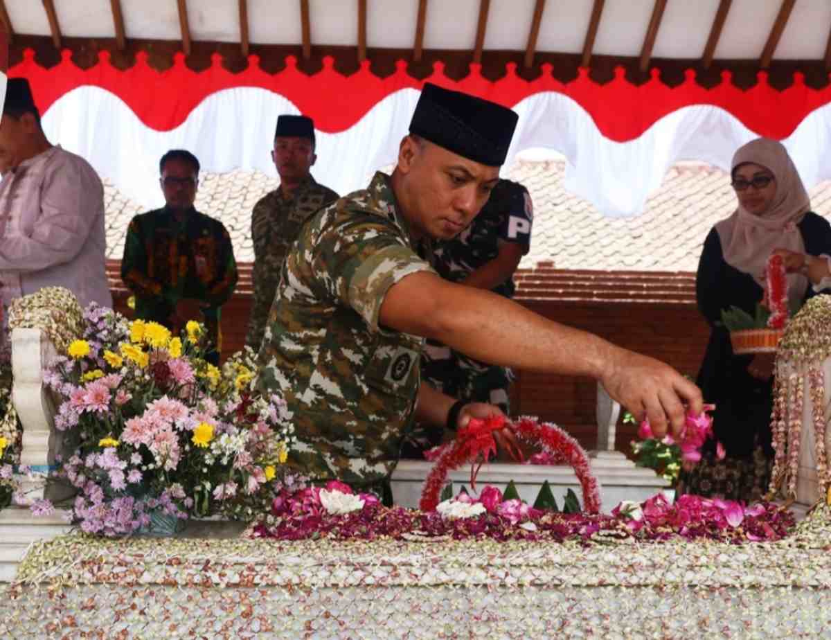 Ziarah 7 Makam Leluhur, Dandim 0804 Magetan Ikut Lestarikan Adat dan Budaya